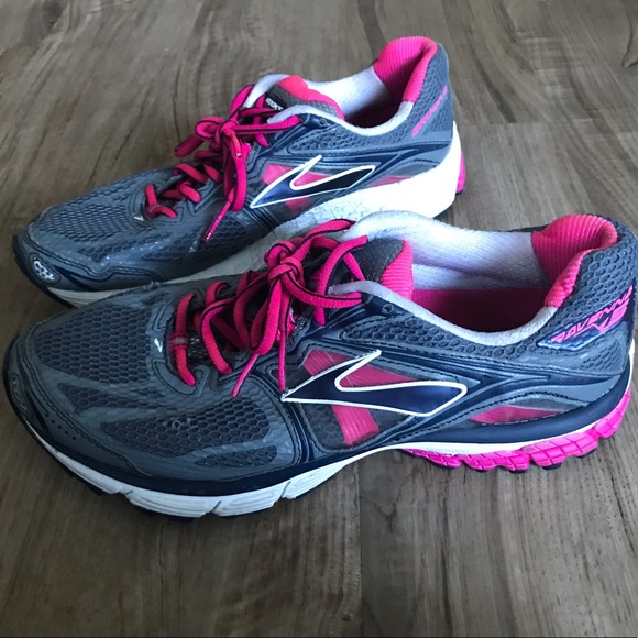 brooks ravenna womens 9.5